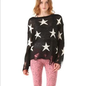 Wildfox Lennon Star sweater Small like new